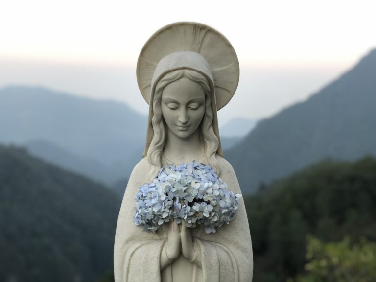 Dulce nombre de María