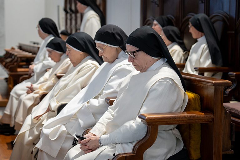 La vocación no es un camino que se recorre en solitario