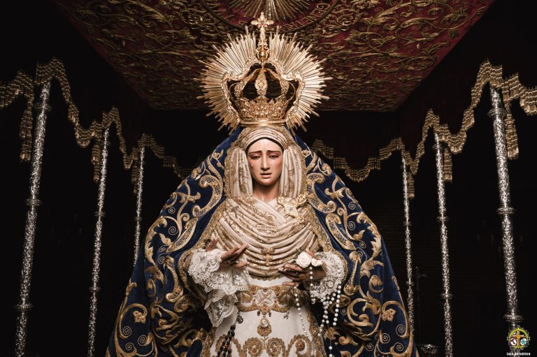 “María, amparo en nuestra fragilidad”